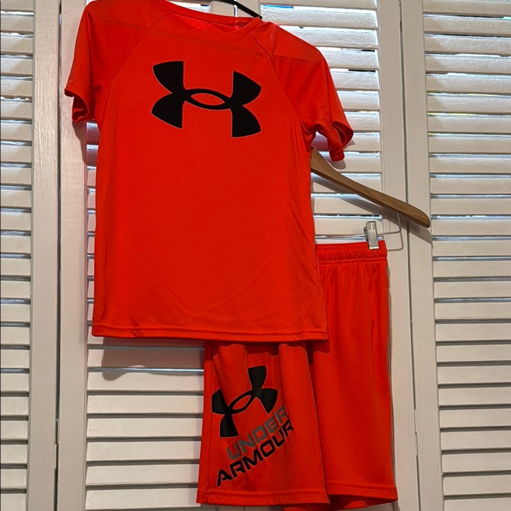 Under Armour Youth Red Orange Shirt and Short Sports Set